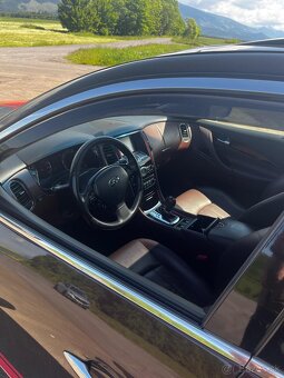 Infiniti EX35 - 10