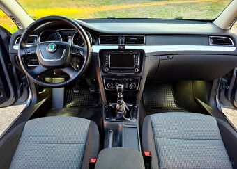 Škoda Superb 2.0 TDI 2013 - 10
