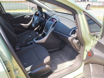 Opel Astra 1.7 CDTi, 81 kw, M6, 2011 - 10