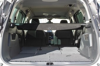 Peugeot 5008 2.0 HDi 110 kW – panoramatická strecha - 10