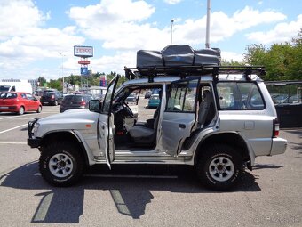 Mitsubishi Pajero 2.8 D GLS - 10
