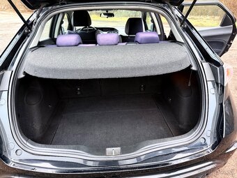 Honda Civic 8G 1.4 benzín - 10