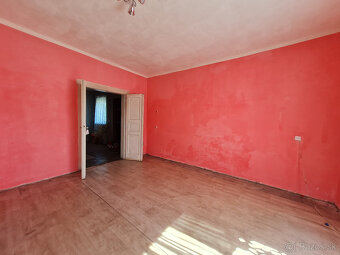 Malé Straciny – rodinný dom - 10