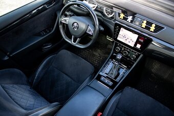 Škoda Superb Combi 2.0TDI 4×4 Sportline - 10