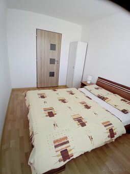 Prenajom domu - 10