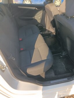 Predám vymením Mercedes Benz B 180 CDI - 10