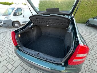 Škoda Octavia Benzín 1.6 FSI - 10