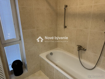 Prenájom exkluzívneho 5-izbového apartmánu v centre Popradu - 10