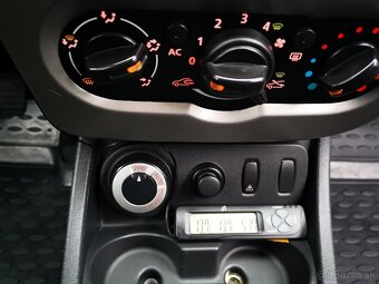 Dacia Duster 4x4 1,5 DCi 81kw - 10