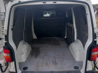VW Transporter 2.5Tdi 4x4 96kw Kúp.Slovensko ťažné - 10