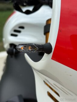 YAMAHA XSR 900 r.v. 2024 naj. 7968 km - 10