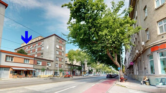 Štýlový 2i po rekonštrukcii pri Trnavskom mýte, províziu RK - 10