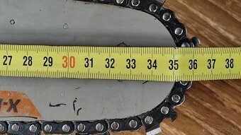 Predám pílu Husqvarna 445 - 10