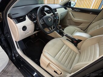 Škoda Octavia Combi 2.0 TDI Elegance DSG - 10