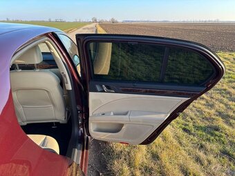 Predám Škoda Superb 1.6tdi - 10