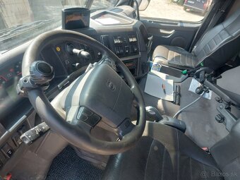 VOLVO FM 410 6X2 - 10