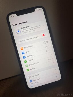 iPhone 11 (128GB) - 10