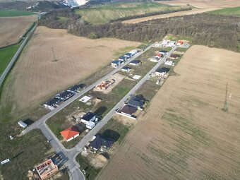 4-izbový BUNGALOV-Moravany nad Váhom DOLINKY s pozemkom 540 - 10