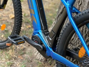 Krásny elektrobicykel TREK Powerfly — TOP stav, len 174km - 10