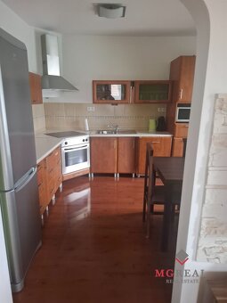 Na predaj rodinný dom v obci Martin nad Žitavou - 10
