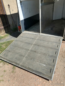 Predam prives na koňe - 10