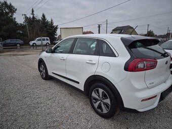 Kia niro - 10