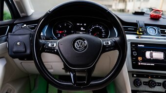 Volkswagen Passat Variant 2.0 TDI BMT Business Comfortline - 10