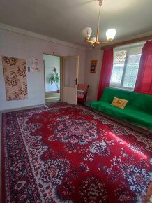 ZNÍŽENÁ CENA - na predaj rodinný dom v dedine Jasov - 10