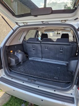 HYUNDAI TUCSON 2.0 103kw 4x4 - 10
