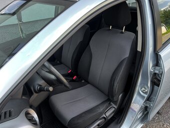 Mazda 2 1.3i CE, Kupované SR, Najazdené 173400km - 10