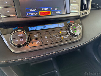 Toyota RAV4 2.2 l D-4D Premium 4x4 - 10