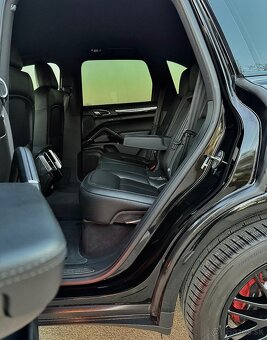Porsche Cayenne II facelift 3.0d 262ps GTS optic - 10