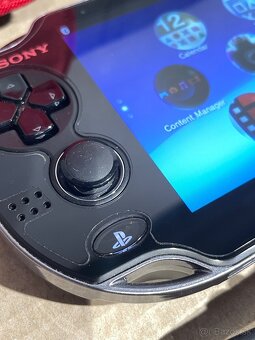PS VITA PCH-1004 OLED displej -folia +8GB - 10