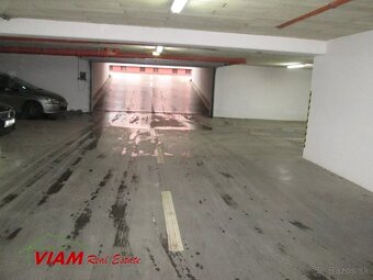 PRENÁJOM 3 IZBOVÝ BYT TRENČÍN,Olbrachta, parkovanie,od 15.7. - 10