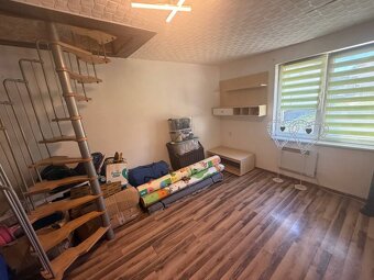 okr. TO-4izbový RD + samostatná obyvatelná letná kuchyňa SOL - 10
