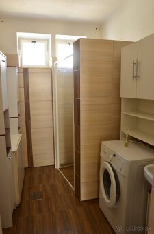 PREDÁM - rodinný dom Hrachovište Nové Mesto nad Váhom - 10