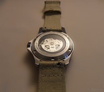 Hamilton Khaki Field King - 10
