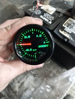 Hodiny tlaku turba - 10