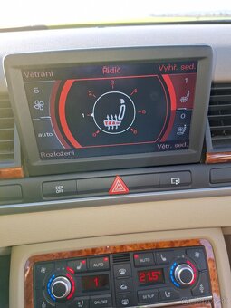 AUDI A8 4.2 TDI 330koní limusine - 10