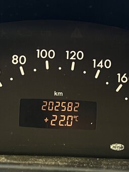 Mercedes-Benz A140 - 10