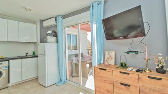 2+kk s velkou terasou jen 800 m od mořeTORREVIEJA - 10