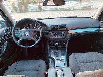 Predám BMW 525da Facelift r.v2001 - 10