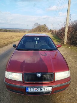 Octavia 1.6 benzín 74kW - 10