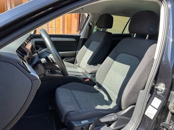 VW Passat Variant B8 2.0 TDI 110kw DSG Led 3/2022 - 10