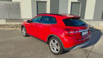 Mercedes GLA trieda 200 d A/T - 10