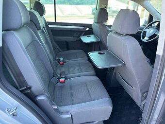Volkswagen Touran 1.9 TDI DPF Highline 2007 262000km - 10