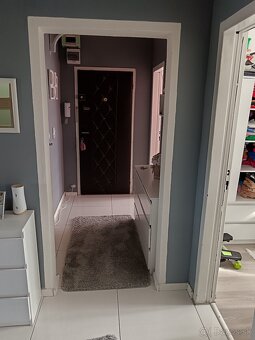 VÝRAZNÁ ZĽAVA PRI RÝCHLOM JEDNANÍ - 10