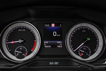 Škoda Superb Combi Sportline 2.0 140kW 4x4 DSG - 10