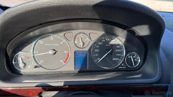 Peugeot 407 2.0 HDI - 10