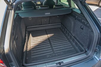 Škoda Superb Combi 2.0 TDI SCR Sportline 4x4 DSG - 10